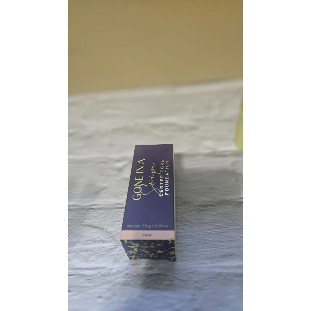 New LWYA Center Core Foundation Shade Fair In Box Never Used 7.5 Grams Buildable